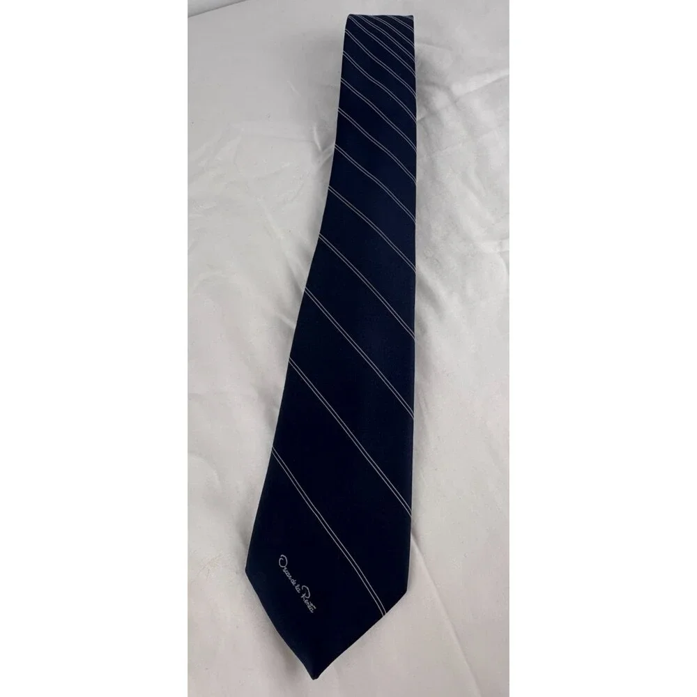 Lot of 2 Vintage Oscar de la Renta Pinstripe Silk Neck Ties Set Burgundy Navy